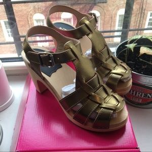 Swedish Hasbeens Gold Super High Sandals NIB